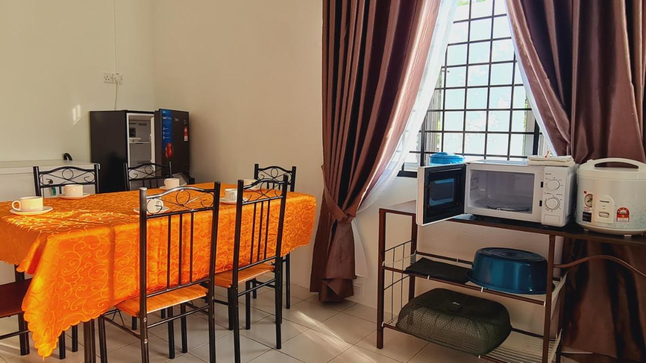 Anjung Klia House 72 With Neflix Banting (Selangor)
